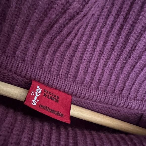 Vintage Levi’s red tab jumper - Picture 6 of 8